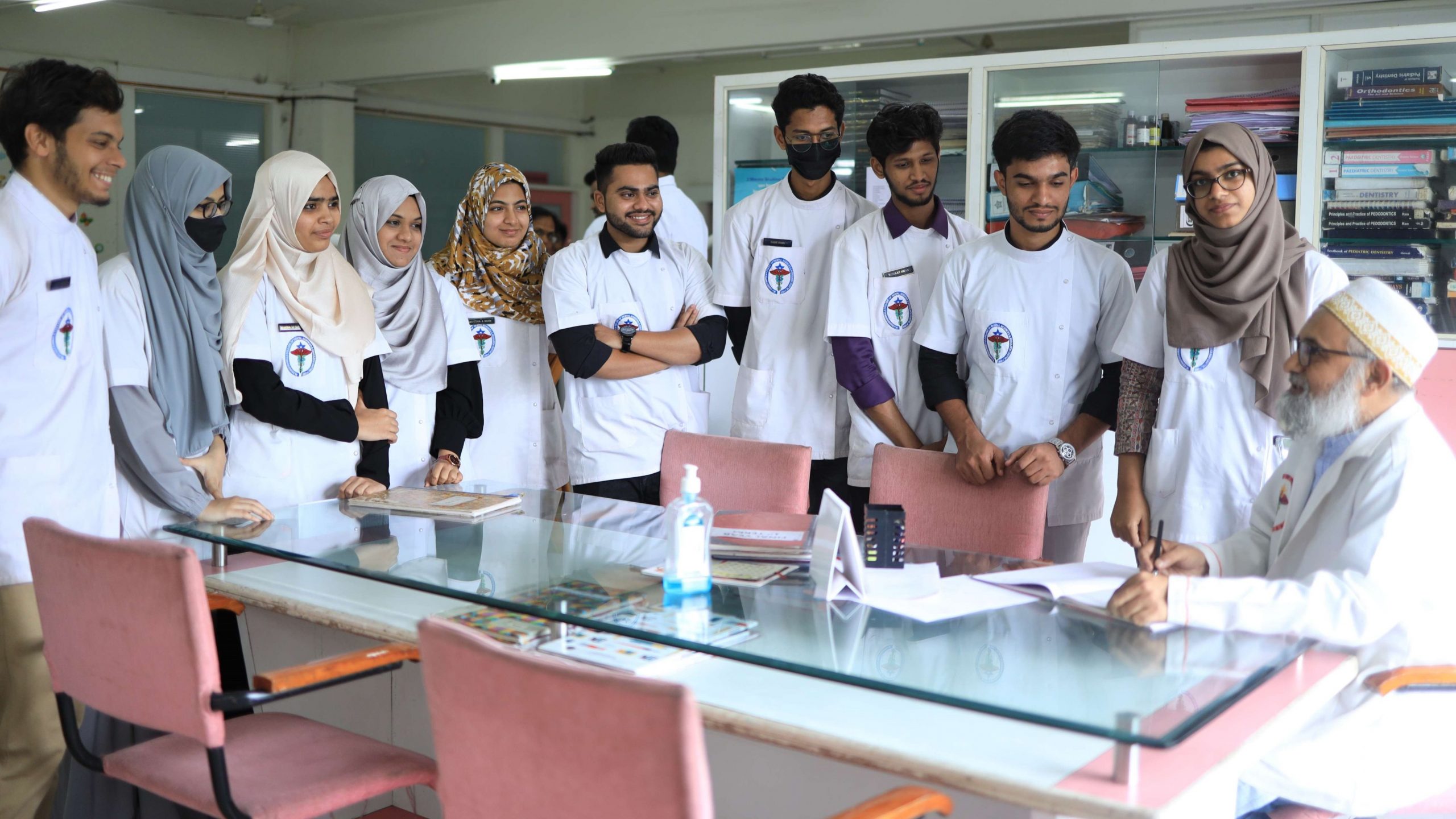 Instructing-the-Interns-scaled-1